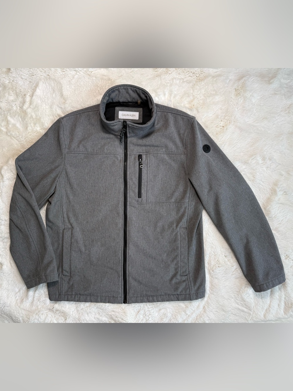Calvin Klein Men’s Grey Full-Zip Softshell Technical Jacket Size L